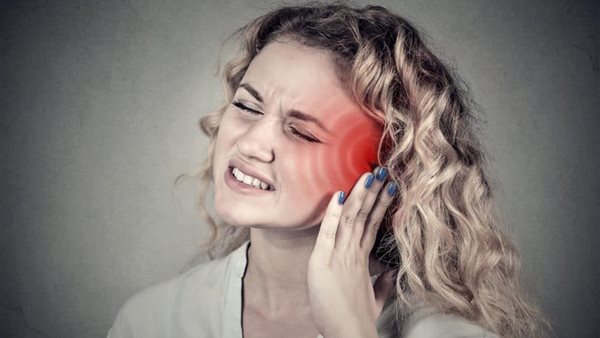 متى يكون التهاب الأذن