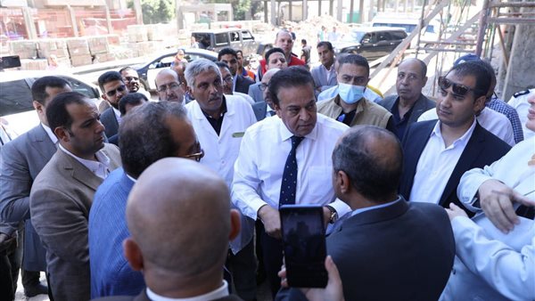 وزير الصحة يتفقد