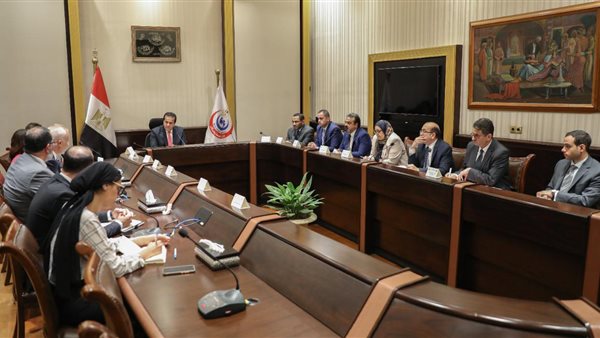 وزير الصحة يبحث التعاون