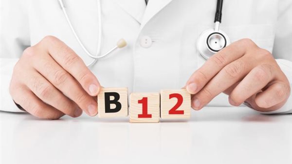 فيتامين ب 12