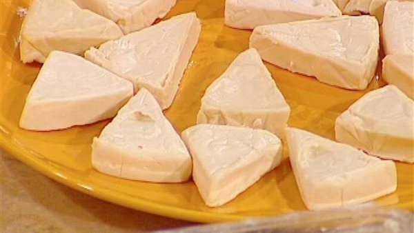 أضرار الجبنة المثلثات