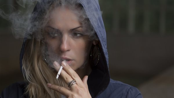 أضرار التدخين للمرأة