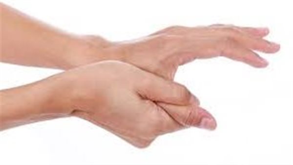 أعراض الإصبع الزنادي