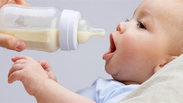 أضرار زجاجة الرضاعة..