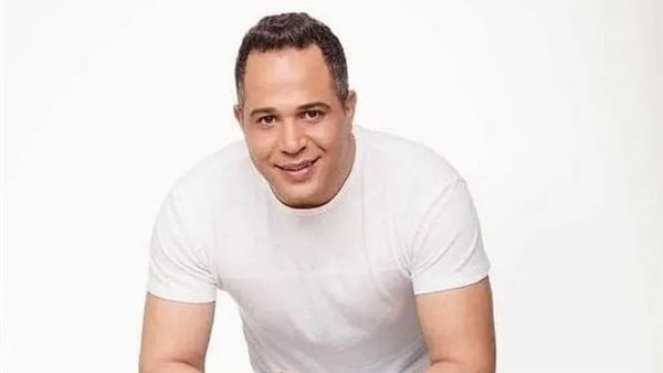 وفاة الفنان مصطفى