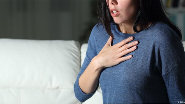 أعراض ضيق المريء