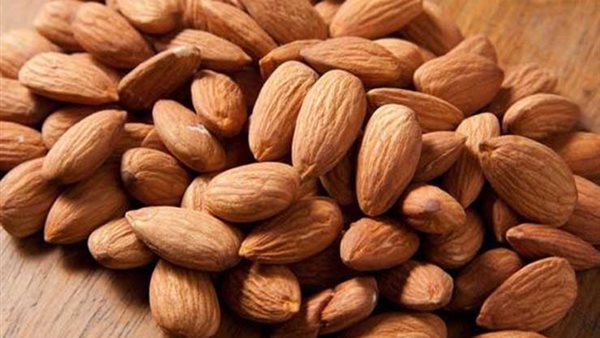 فوائد اللوز في رمضان