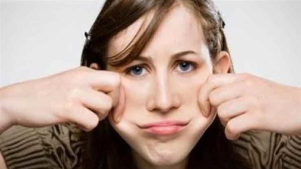 أسباب نحافة الوجه