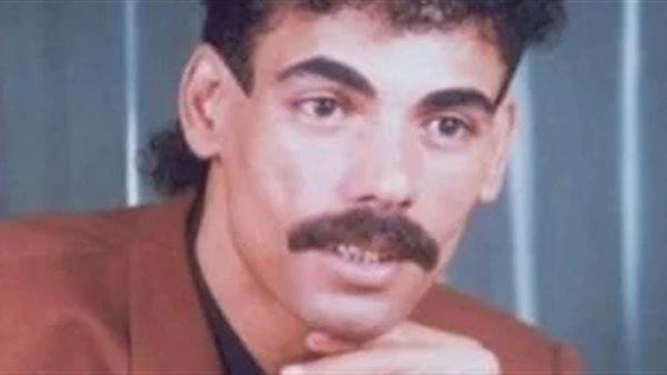 المطرب الشعبي ممدوح
