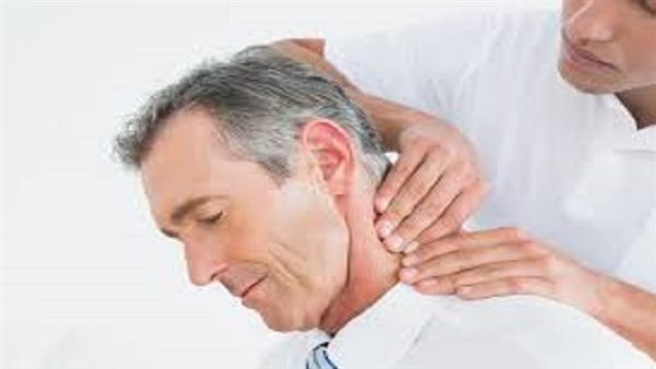 أعراض ألم الرقبة