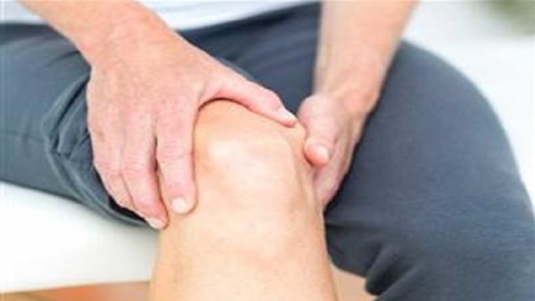 أعراض تلف غضروف الركبة