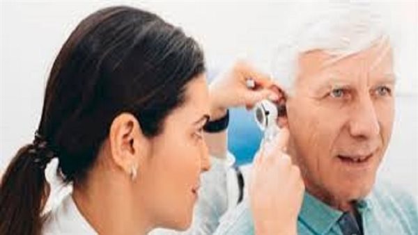 علاج طقطقة الأذن